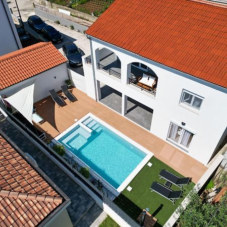 Bernie Apartments With A Pool Zadar Extérieur photo