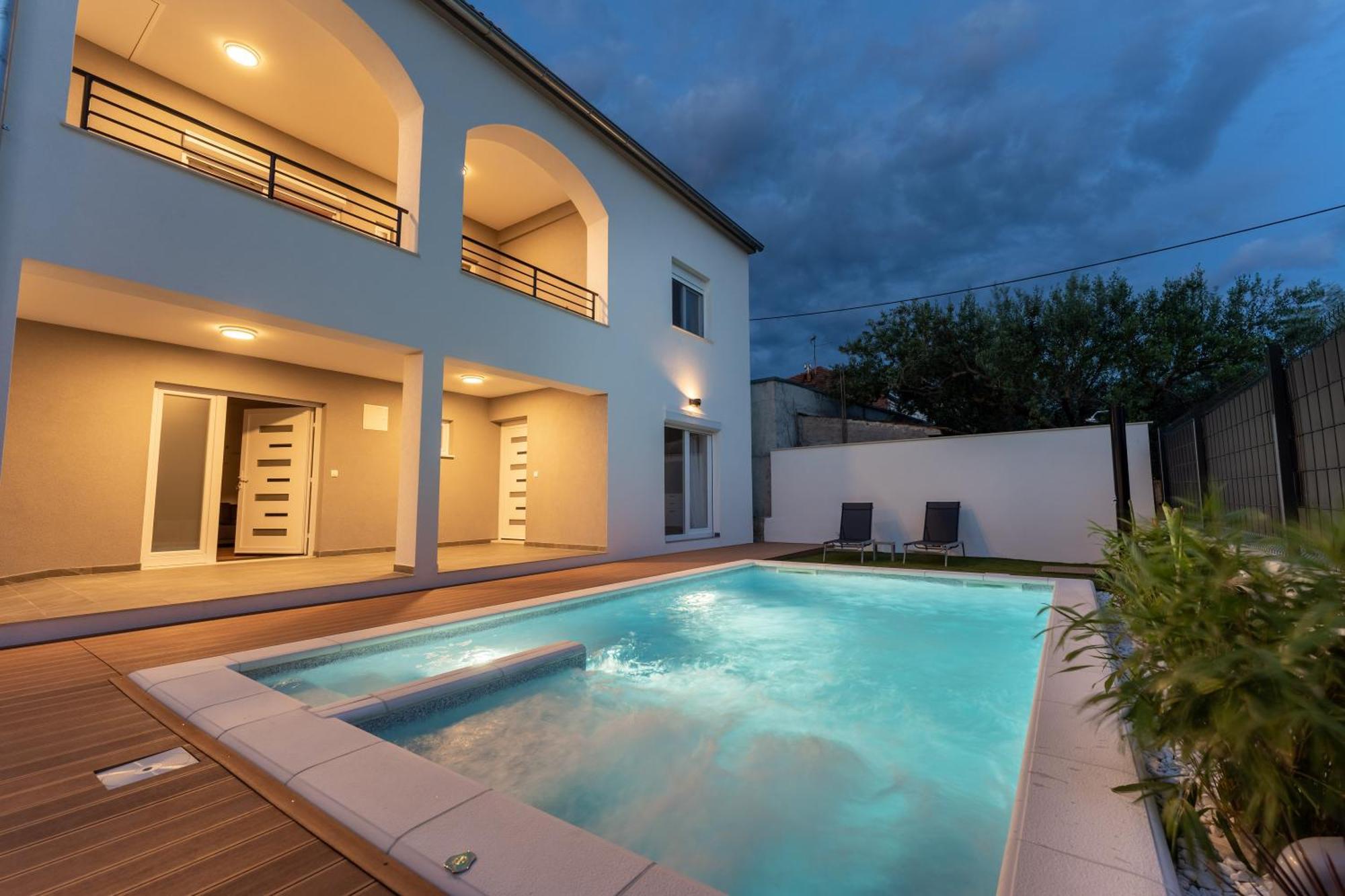 Bernie Apartments With A Pool Zadar Extérieur photo